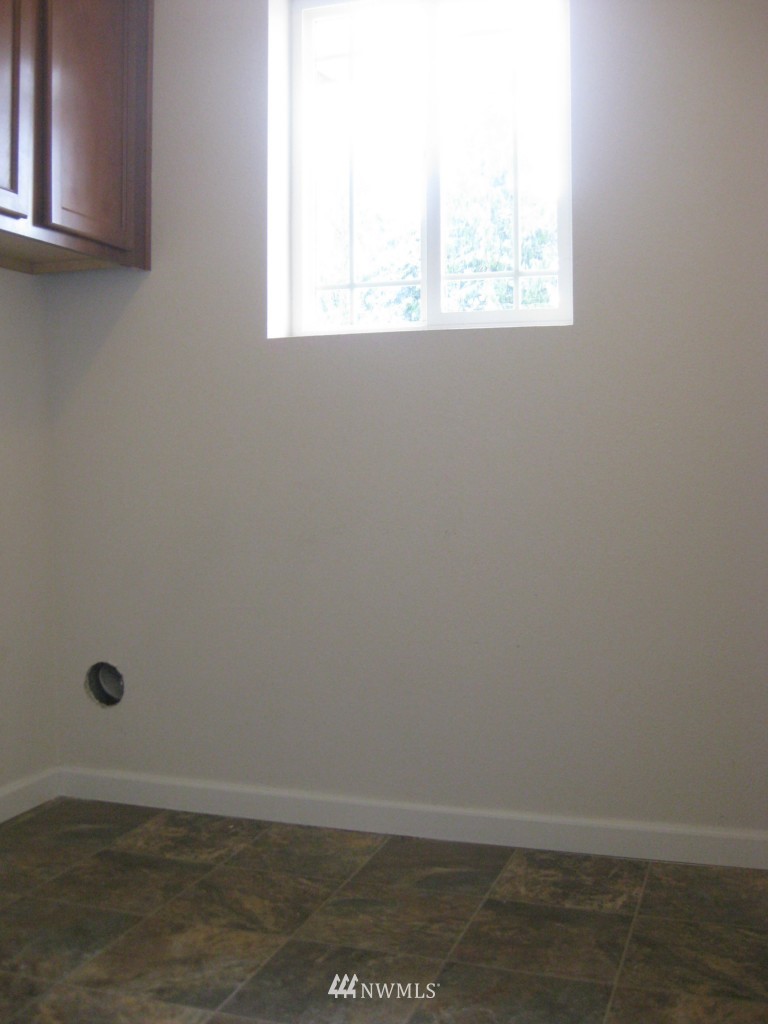 5008 Northeast 5th Place Renton, WA 98059 - Photo 24 of 24 Gallery Image 24