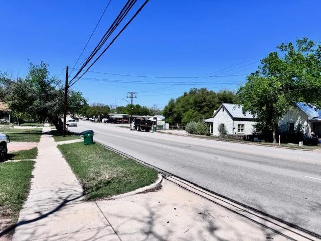 $189,500 | 1205 Ford Street, Llano, TX 78643