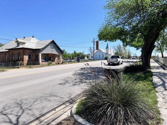 $189,500 | 1205 Ford Street, Llano, TX 78643