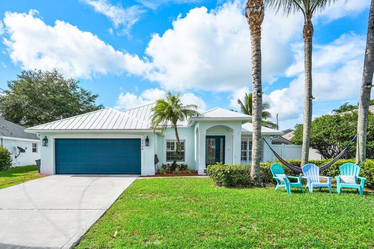 6454 Foster Street Jupiter, FL 33458 - Photo 2 of 34 rr