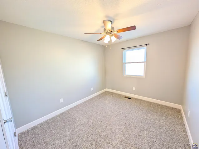 $295,000 | 22 East Dickinson Street, Lebo, KS 66856