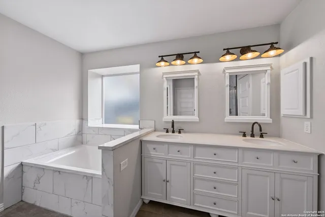 $315,000 | 1108 Turncreek Lane, Schertz, TX 78154