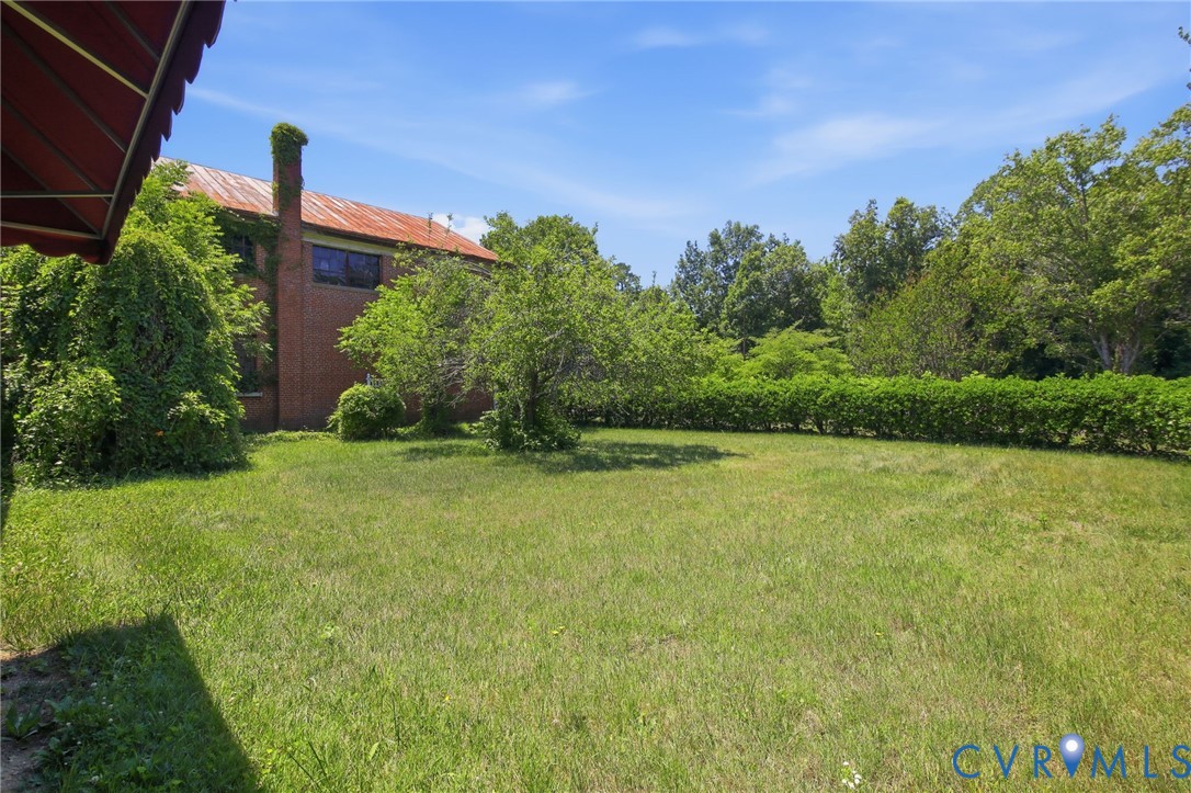 11152 Cross County Road Mineral, VA 23117 - Photo 13 of 38