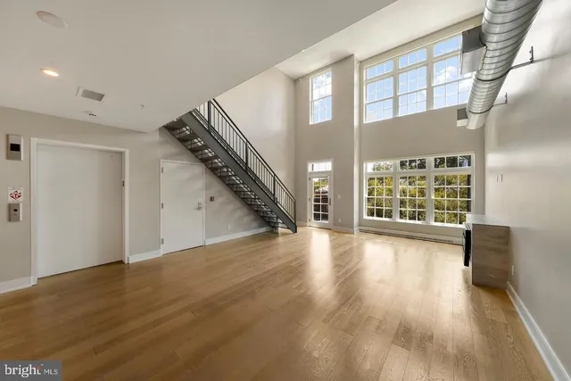 $6,400 | 1701 16th Street North, Unit 344, Arlington, VA 22209