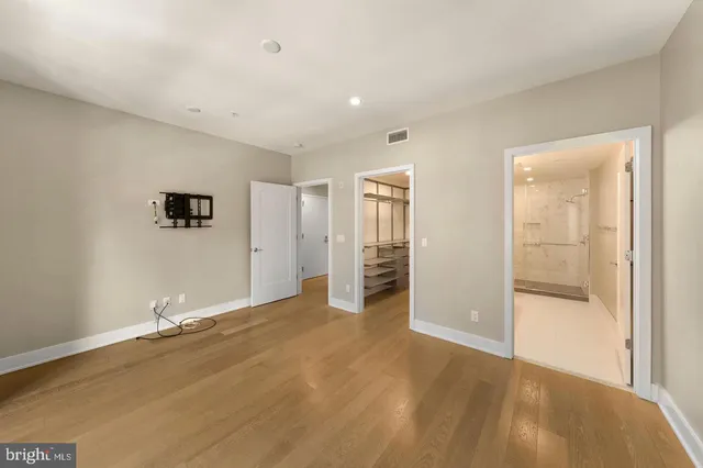 $6,400 | 1701 16th Street North, Unit 344, Arlington, VA 22209