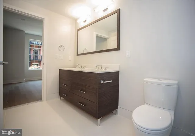 $6,400 | 1701 16th Street North, Unit 344, Arlington, VA 22209