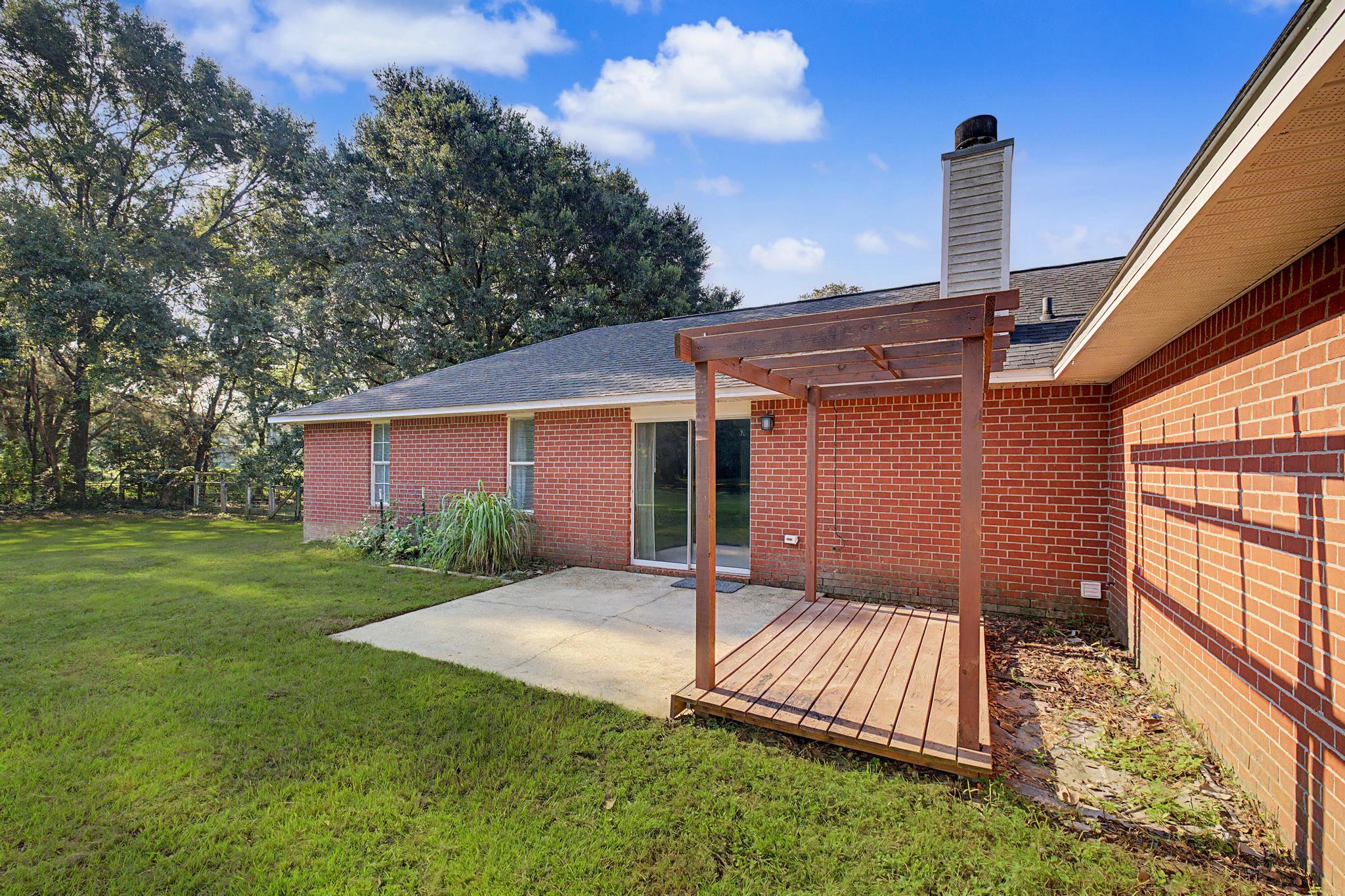 3516 Gardenview Road Pace, FL 32571 - Photo 34 of 58 Gallery Image 34