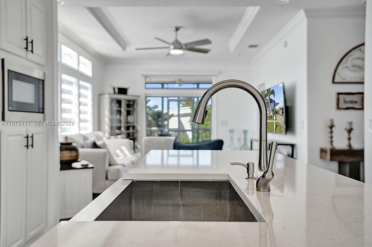 4035 Marigold Road Boynton Beach, FL 33436 - Photo 23 of 81