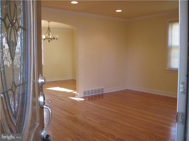 7631 Levis Road Cheltenham, PA 19012 - Photo 2 of 25 Gallery Image 2