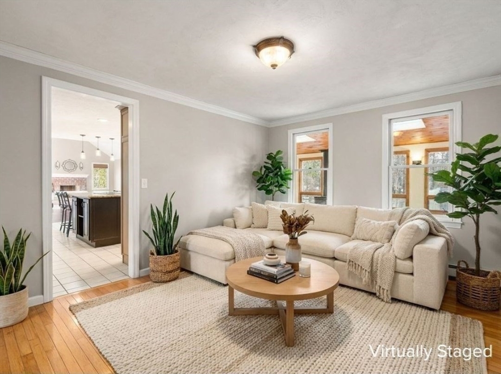45 Ireta Road Shrewsbury, MA 01545 - Photo 10 of 42 Gallery Image 10