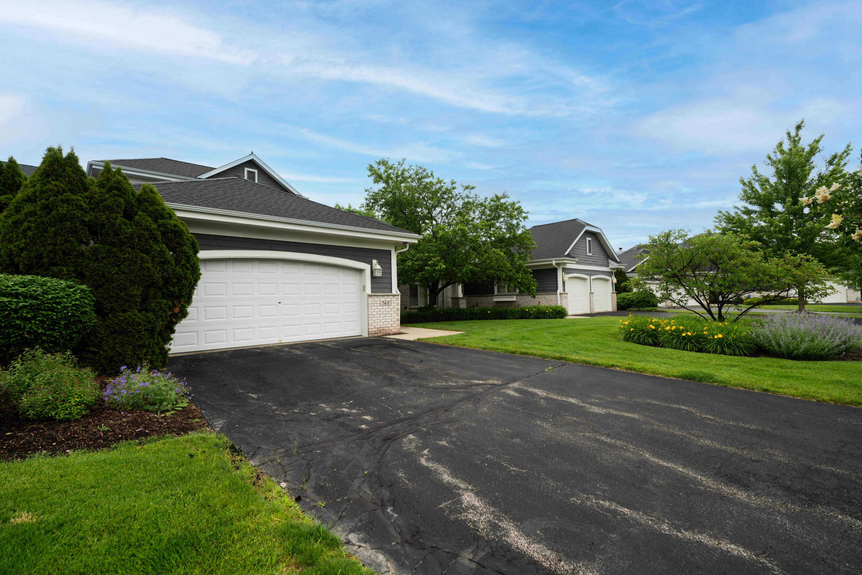 765 Bay Court, Unit B Brookfield, WI 53005 - Photo 25 of 48 Driveway