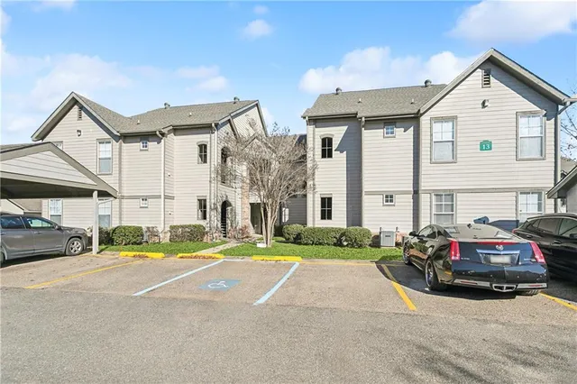 $119,900 | 350 Emerald Forest Boulevard, Unit 13101, Covington, LA 70433