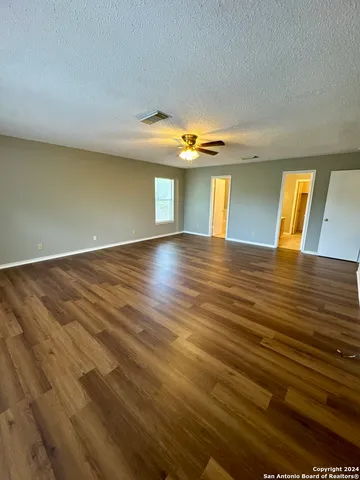 $1,850 | 216 Newrock Creek, Schertz, TX 78154