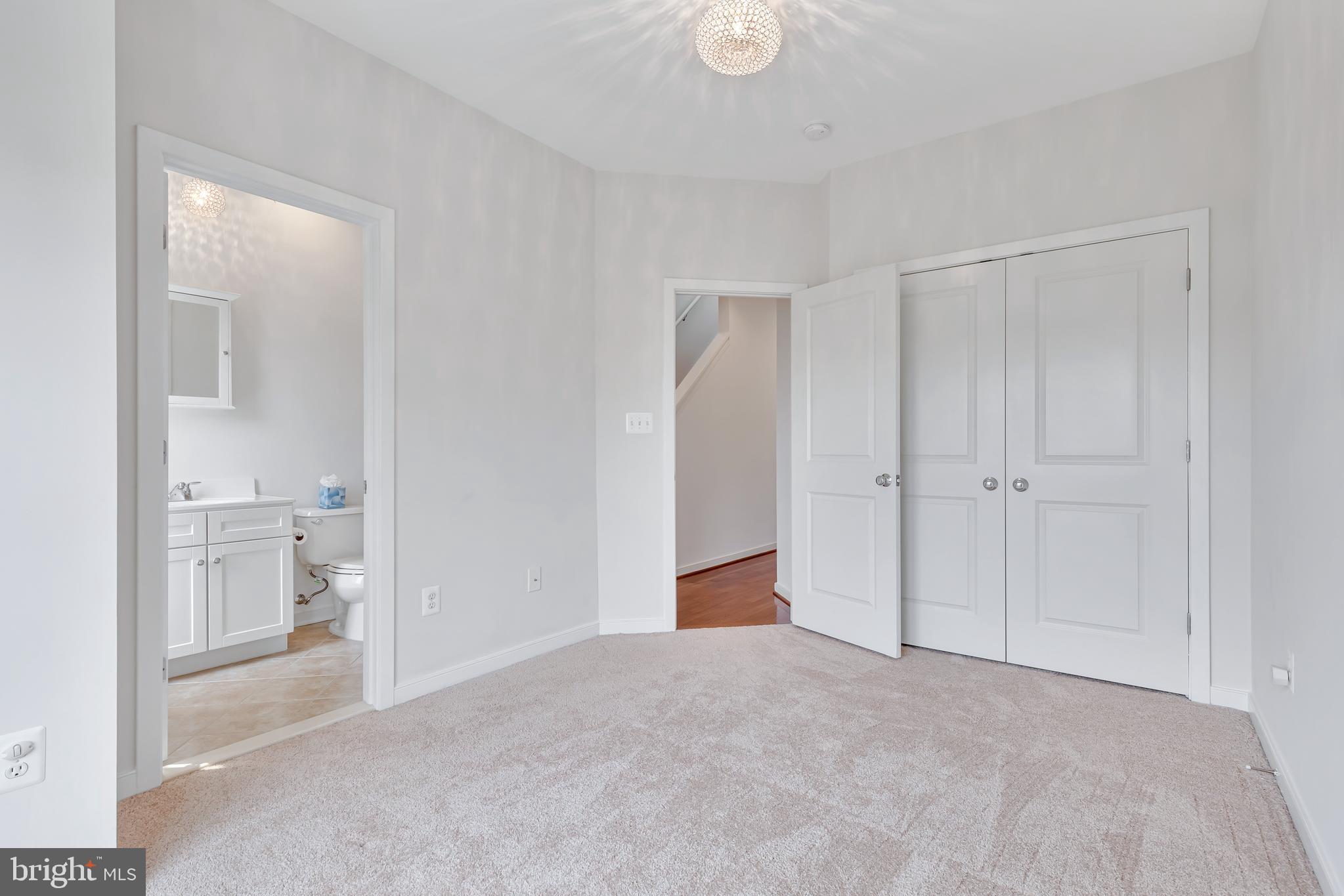 1005 5th Street Southeast Washington, DC 20003 - Photo 27 of 40