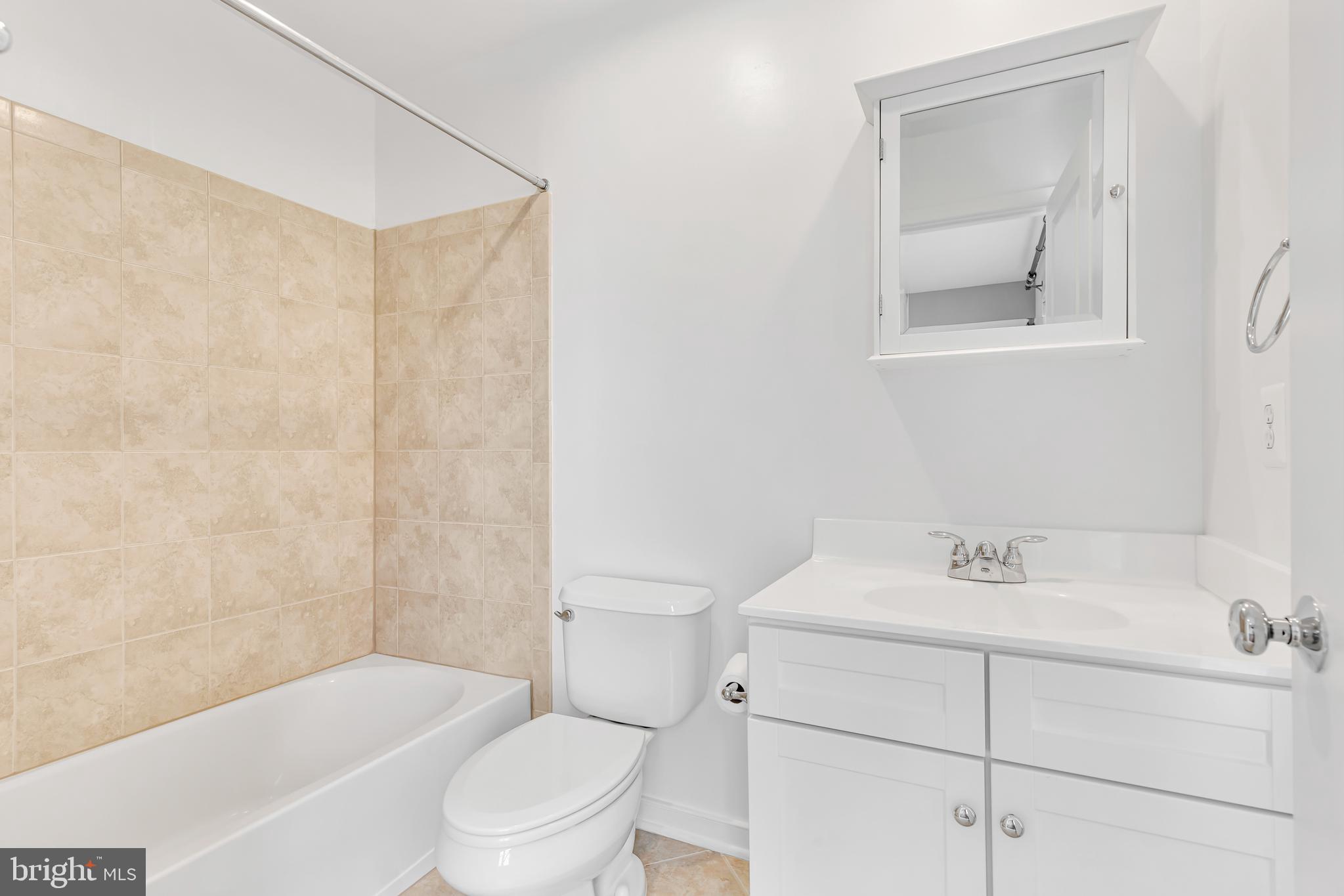 1005 5th Street Southeast Washington, DC 20003 - Photo 33 of 40