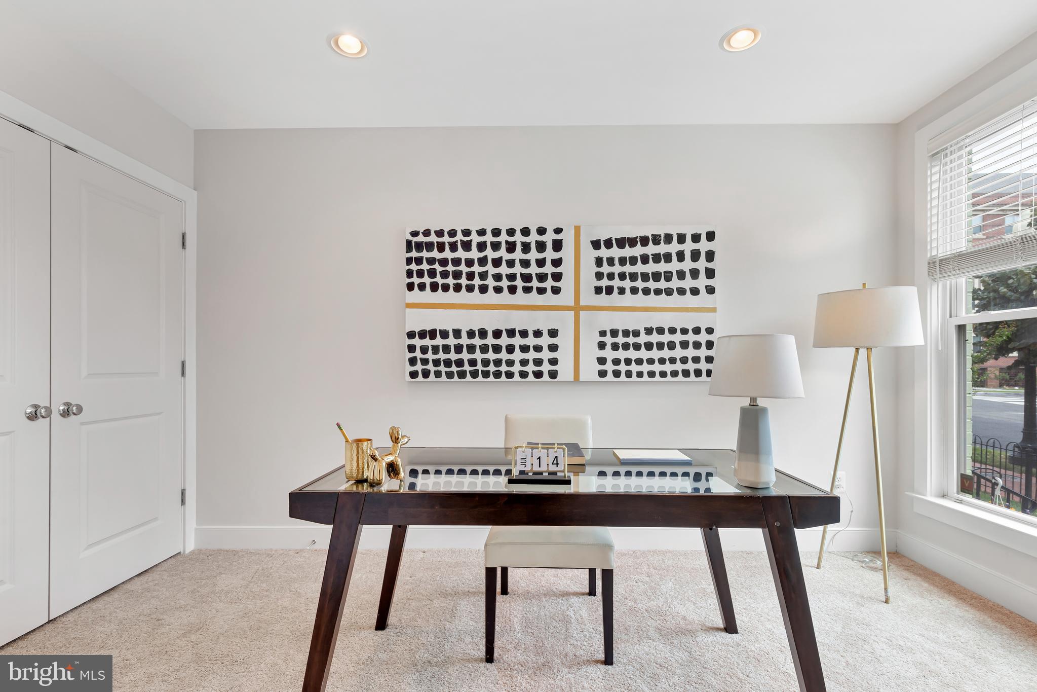 1005 5th Street Southeast Washington, DC 20003 - Photo 5 of 40
