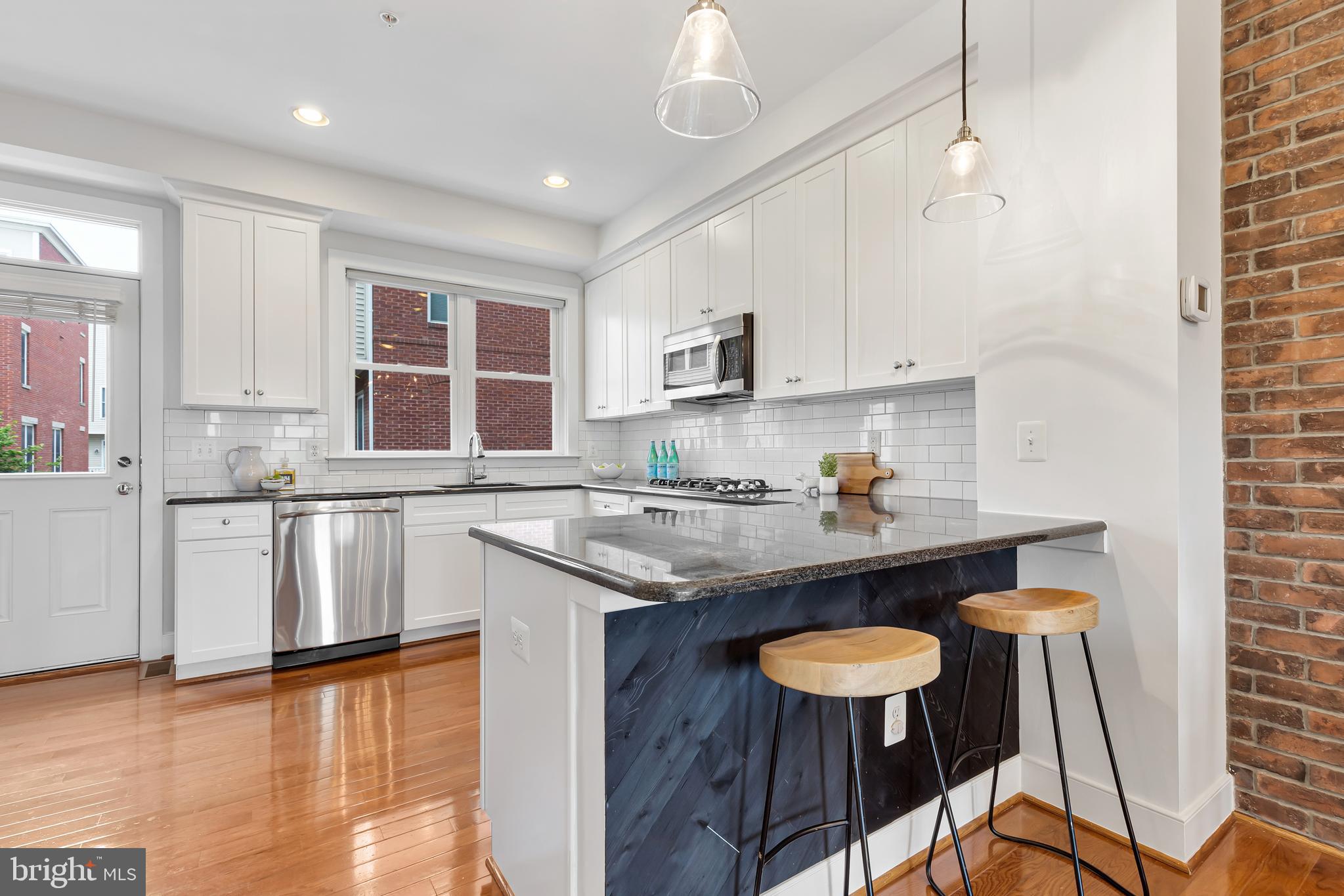 1005 5th Street Southeast Washington, DC 20003 - Photo 8 of 40