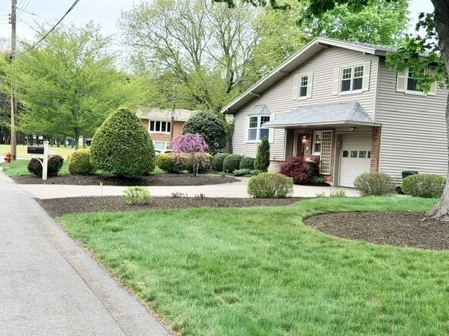 12 Barbara Road Canton, MA 02021 - Photo 3 of 35