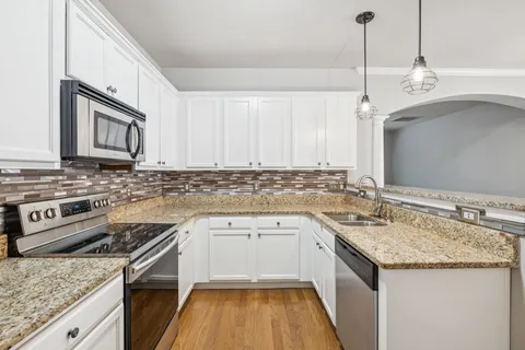 $389,900 | 3064 Whitland Crossing Drive, Nashville, TN 37214