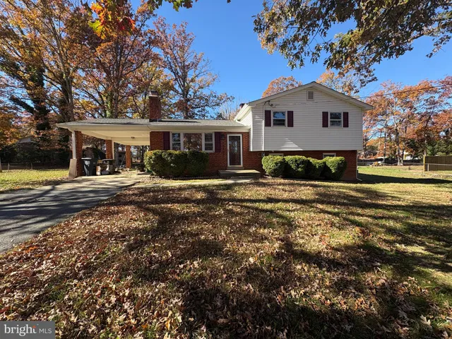 $370,000 | 15401 Cedar Drive, Accokeek, MD 20607