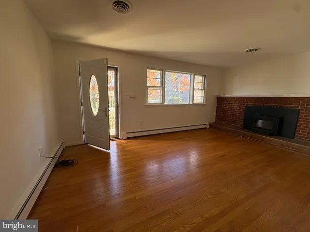 $370,000 | 15401 Cedar Drive, Accokeek, MD 20607