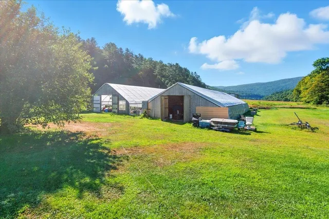 $980,000 | 1433 North 116 Road, Unit B, Bristol, VT 05443