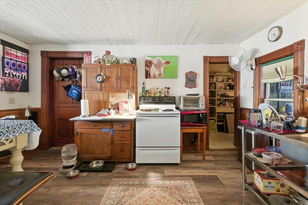 1433 North 116 Road, Unit B Bristol, VT 05443 - Photo 46 of 60