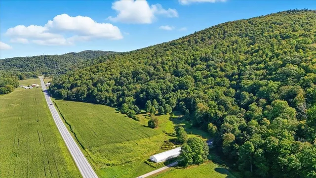 $980,000 | 1433 North 116 Road, Unit B, Bristol, VT 05443