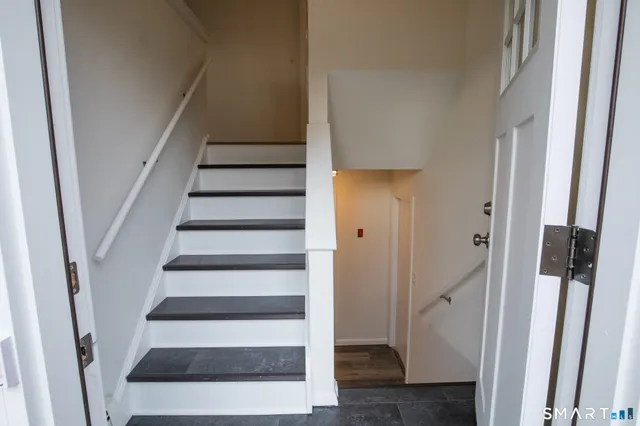 $379,000 | 291 Cartpath Drive, Meriden, CT 06450