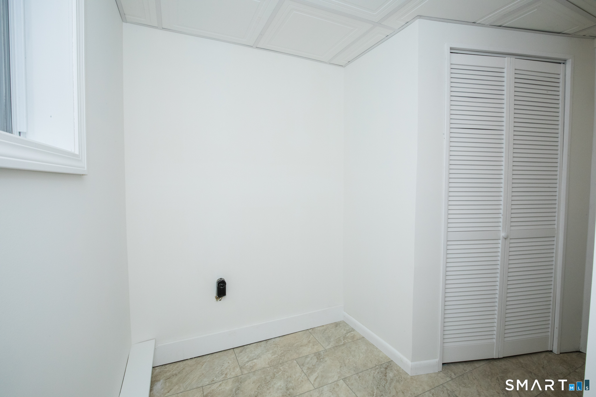 291 Cartpath Drive Meriden, CT 06450 - Photo 27 of 30 a view of a small space