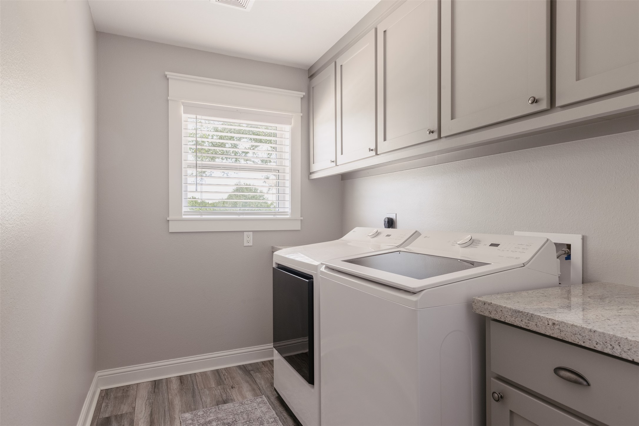 17318 Penick Road Waller, TX 77484 - Photo 21 of 32 Laundry