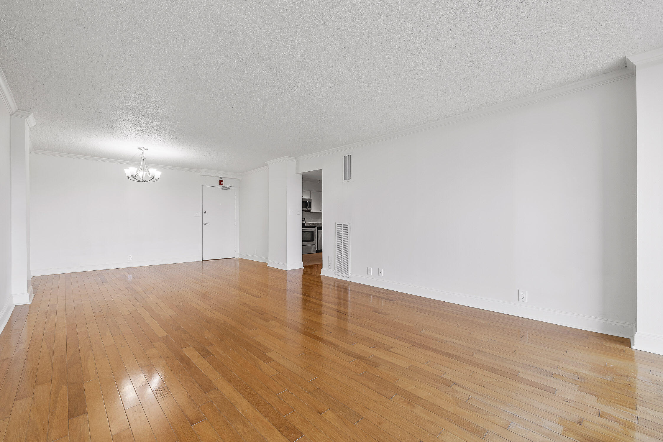 1131 Stringers Ridge Road, Unit 7A Chattanooga, TN 37405 - Photo 14 of 39 Pinnacle-7