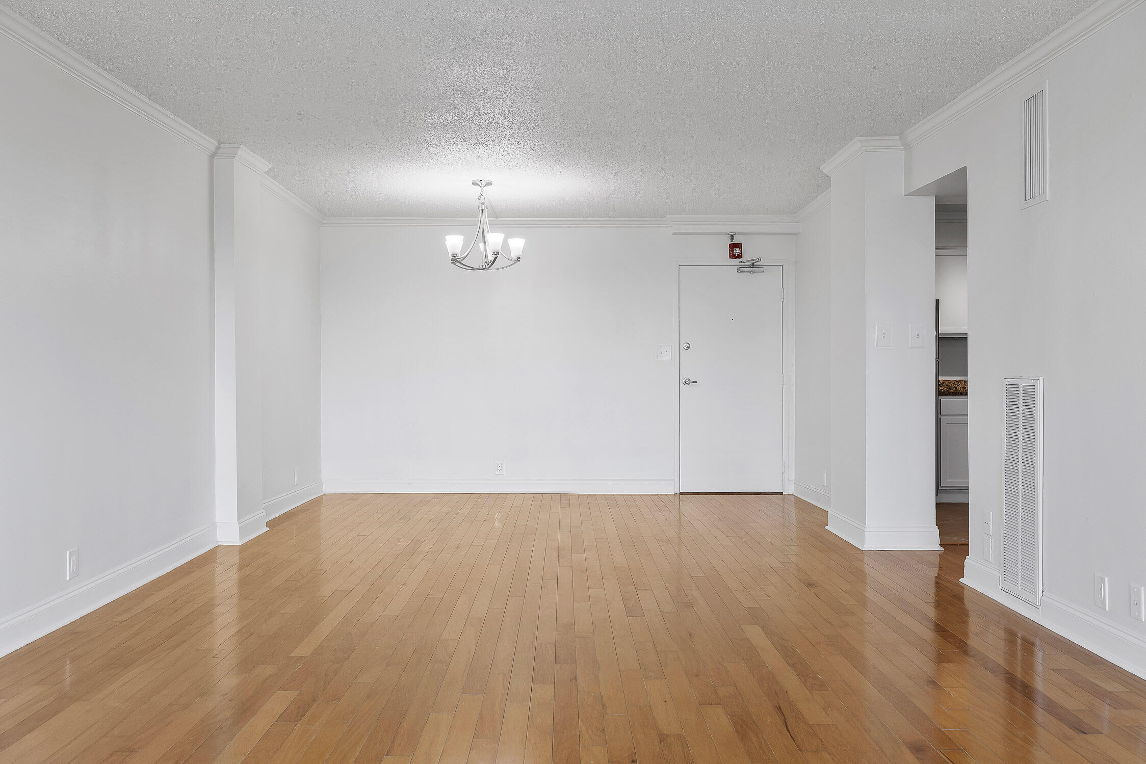 1131 Stringers Ridge Road, Unit 7A Chattanooga, TN 37405 - Photo 20 of 39 Pinnacle-13