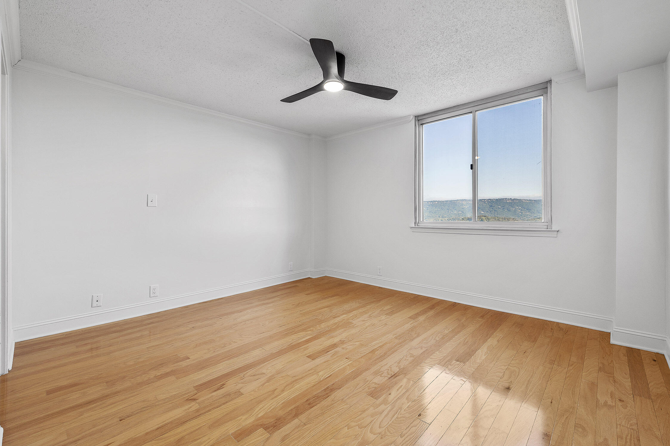 1131 Stringers Ridge Road, Unit 7A Chattanooga, TN 37405 - Photo 26 of 39 Pinnacle-19
