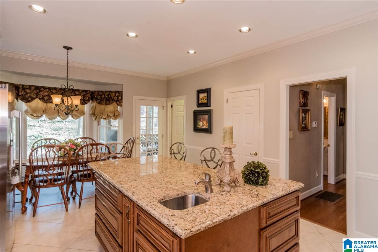 1034 Independence Court Alabaster, AL 35007 - Photo 10 of 45