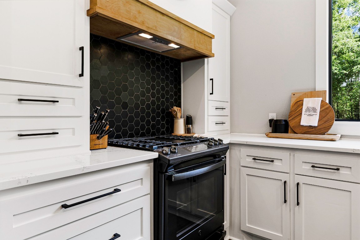 22797 Sharp Road Montgomery, TX 77356 - Photo 22 of 43