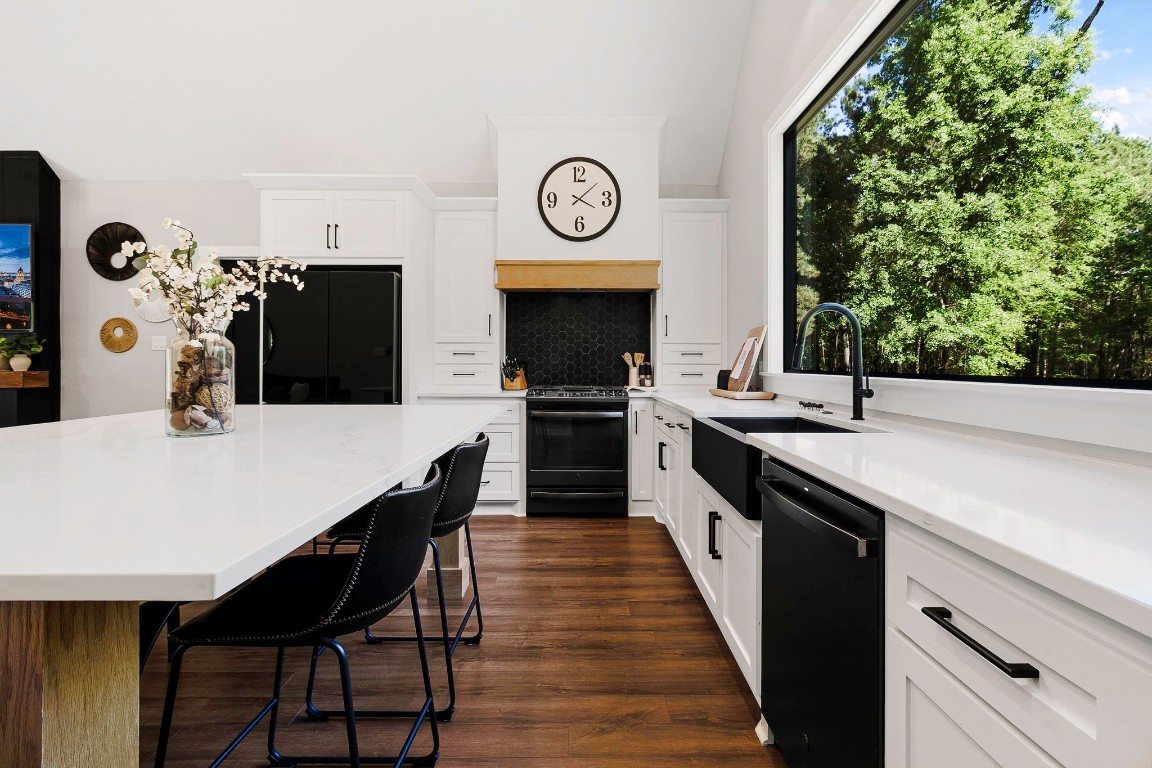 22797 Sharp Road Montgomery, TX 77356 - Photo 23 of 43