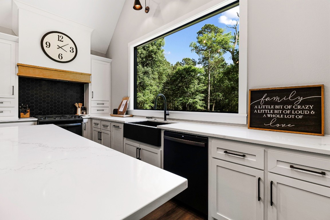 22797 Sharp Road Montgomery, TX 77356 - Photo 25 of 43