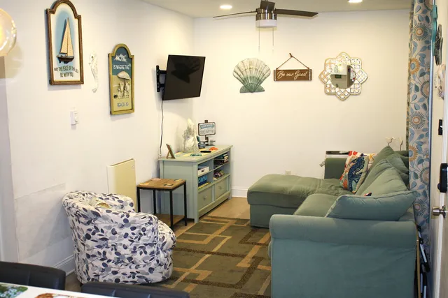 $334,900 | 213 East Baker Avenue, Unit 3, Wildwood, NJ 08260