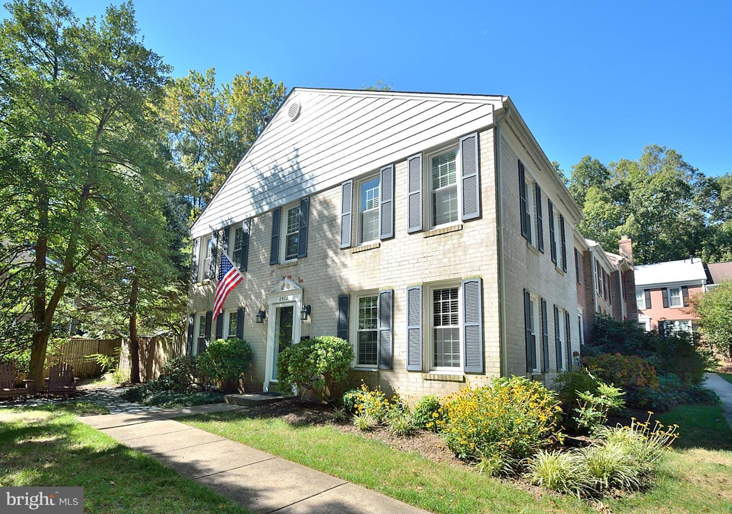 2422 Wanda Way Reston, VA 20191 - Photo 1 of 30 Exterior (Front)