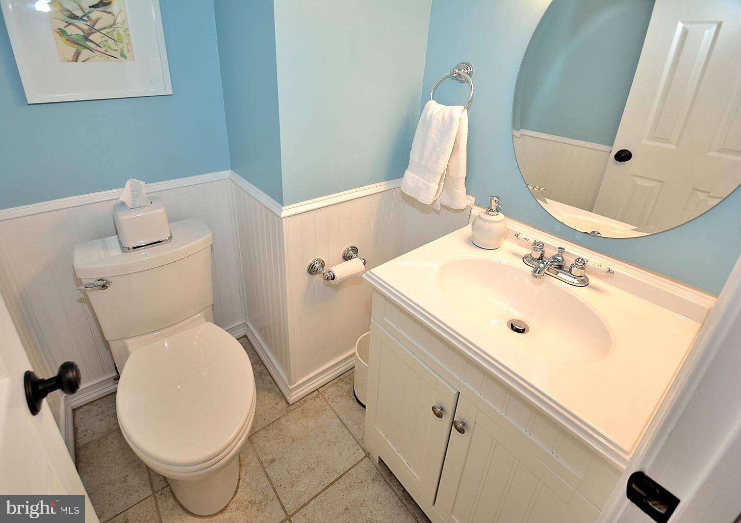 2422 Wanda Way Reston, VA 20191 - Photo 16 of 30 Powder room