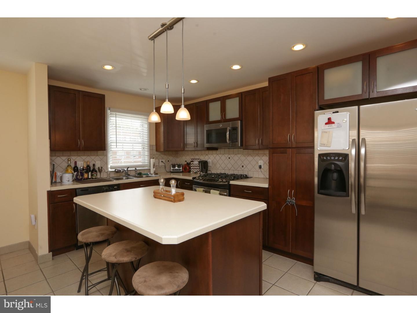 1142 Morefield Road Philadelphia, PA 19115 - Photo 11 of 25