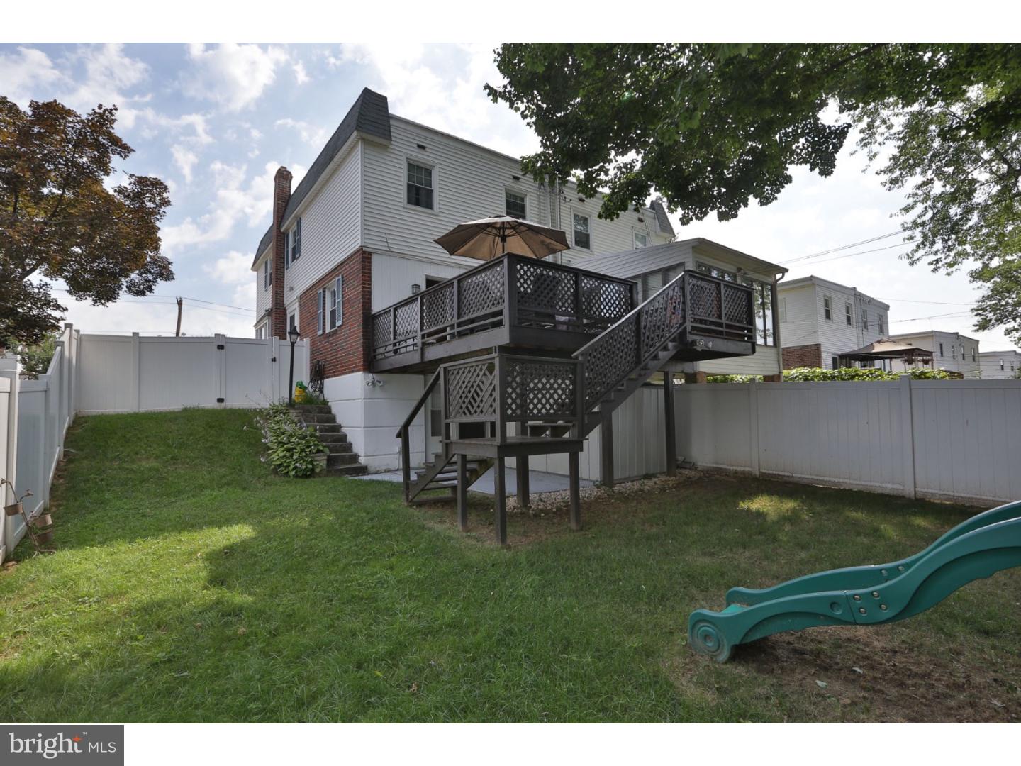 1142 Morefield Road Philadelphia, PA 19115 - Photo 8 of 25