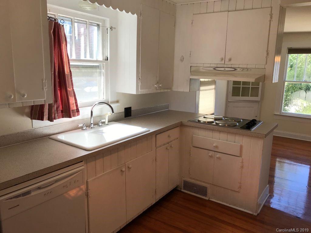 327 Spring Street Southwest Concord, NC 28025 - Photo 8 of 24 Gallery Image 8