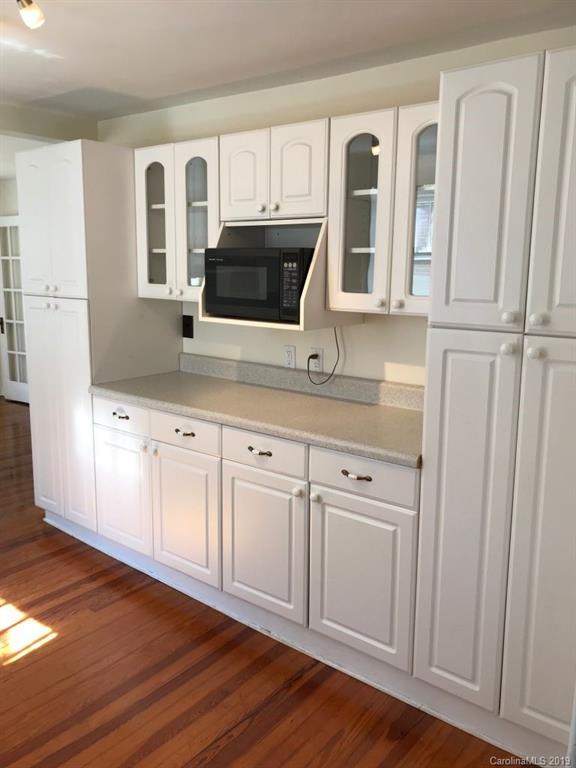 327 Spring Street Southwest Concord, NC 28025 - Photo 10 of 24 Gallery Image 10