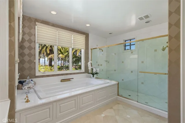 a view of a house with pool porch and chairs