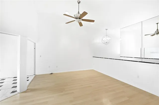 $399,000 | 1648 Starling Drive, Unit 202, Sarasota, FL 34231