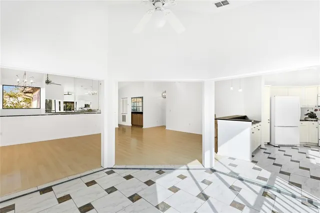 $399,000 | 1648 Starling Drive, Unit 202, Sarasota, FL 34231