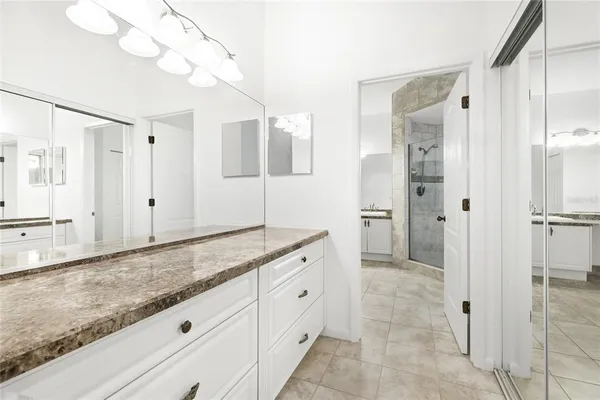 $345,000 | 1648 Starling Drive, Unit 202, Sarasota, FL 34231