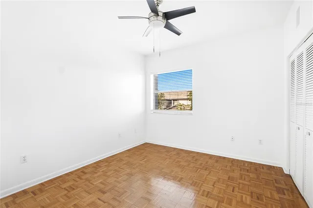 $399,000 | 1648 Starling Drive, Unit 202, Sarasota, FL 34231